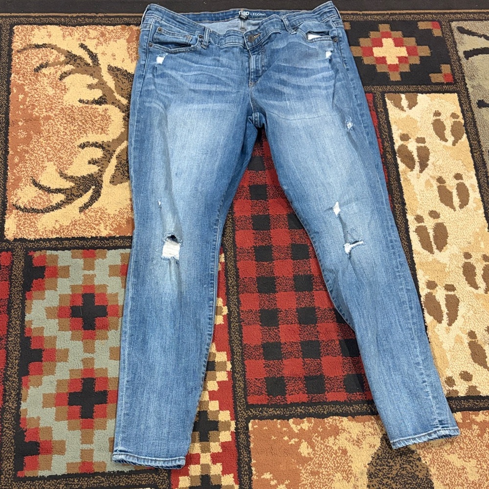 Womens Gap distressed legging